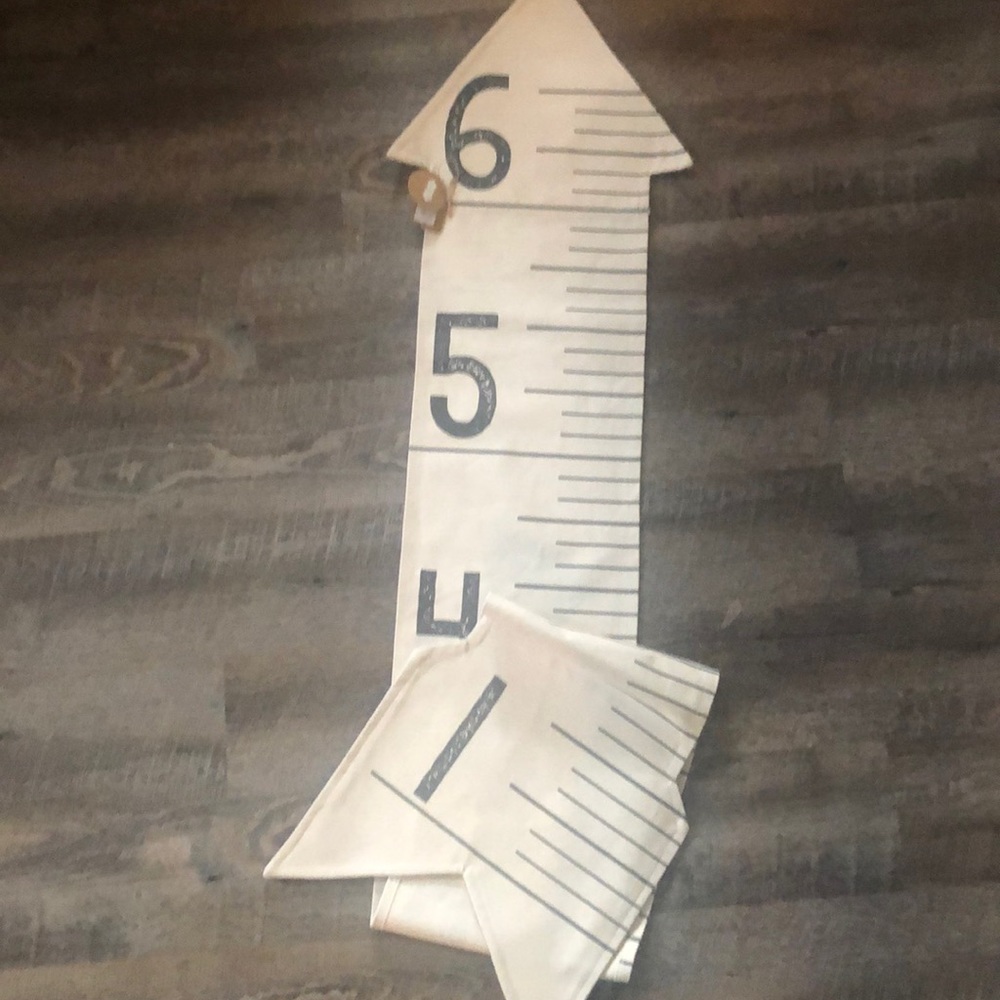 Mud pie canvas growth chart